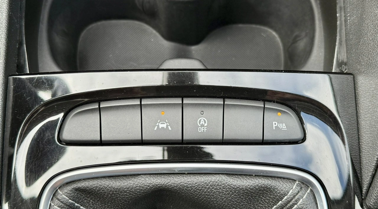 Opel Insignia - Zdjęcie 26