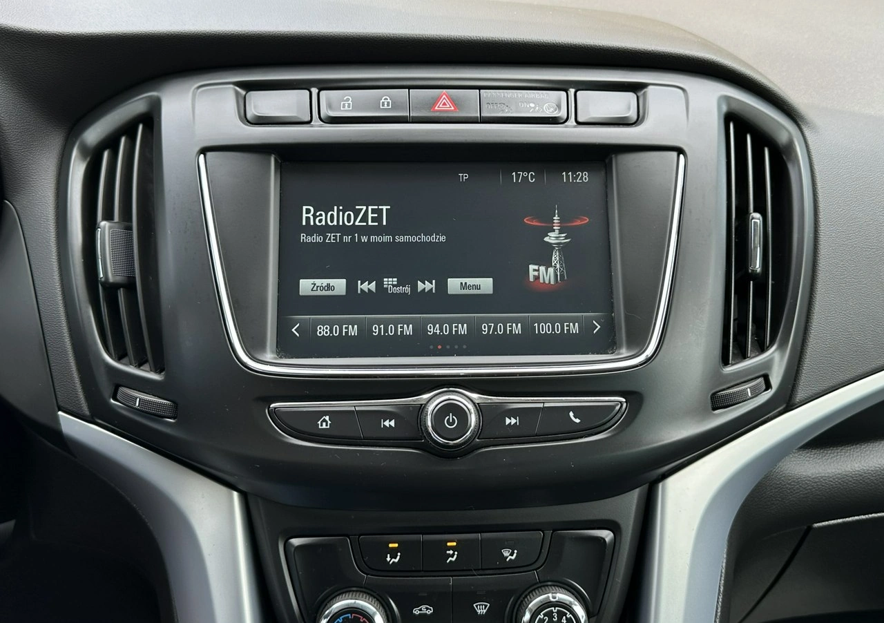 Opel Zafira - Zdjęcie 29