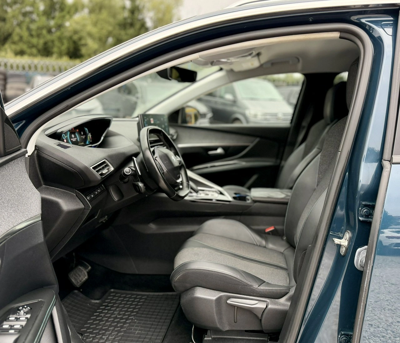 Peugeot 3008 - Zdjęcie 8