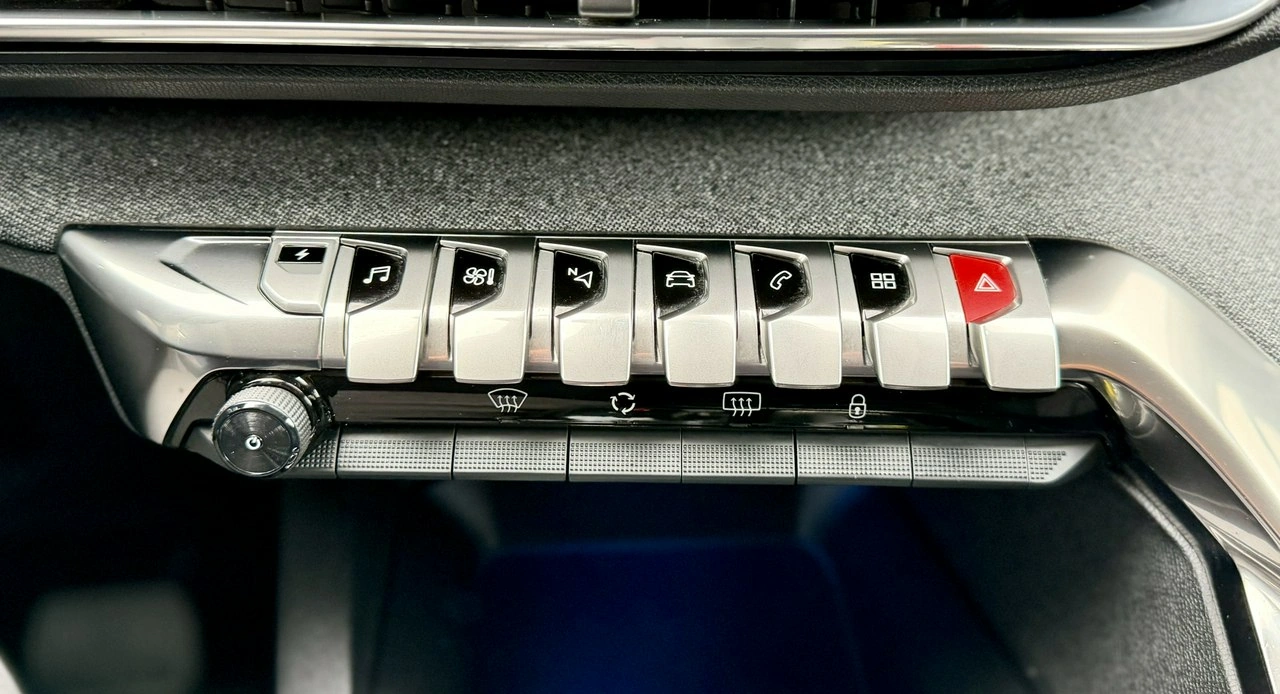 Peugeot 3008 - Zdjęcie 21