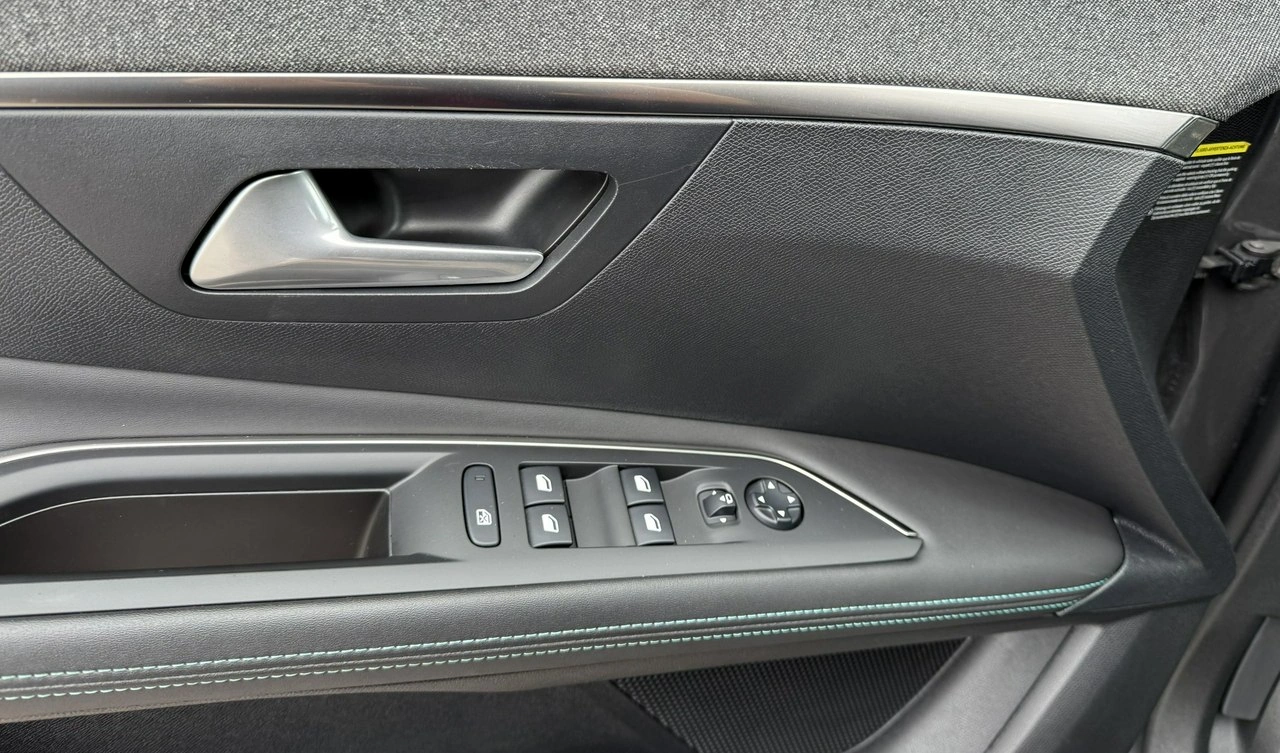 Peugeot 3008 - Zdjęcie 43