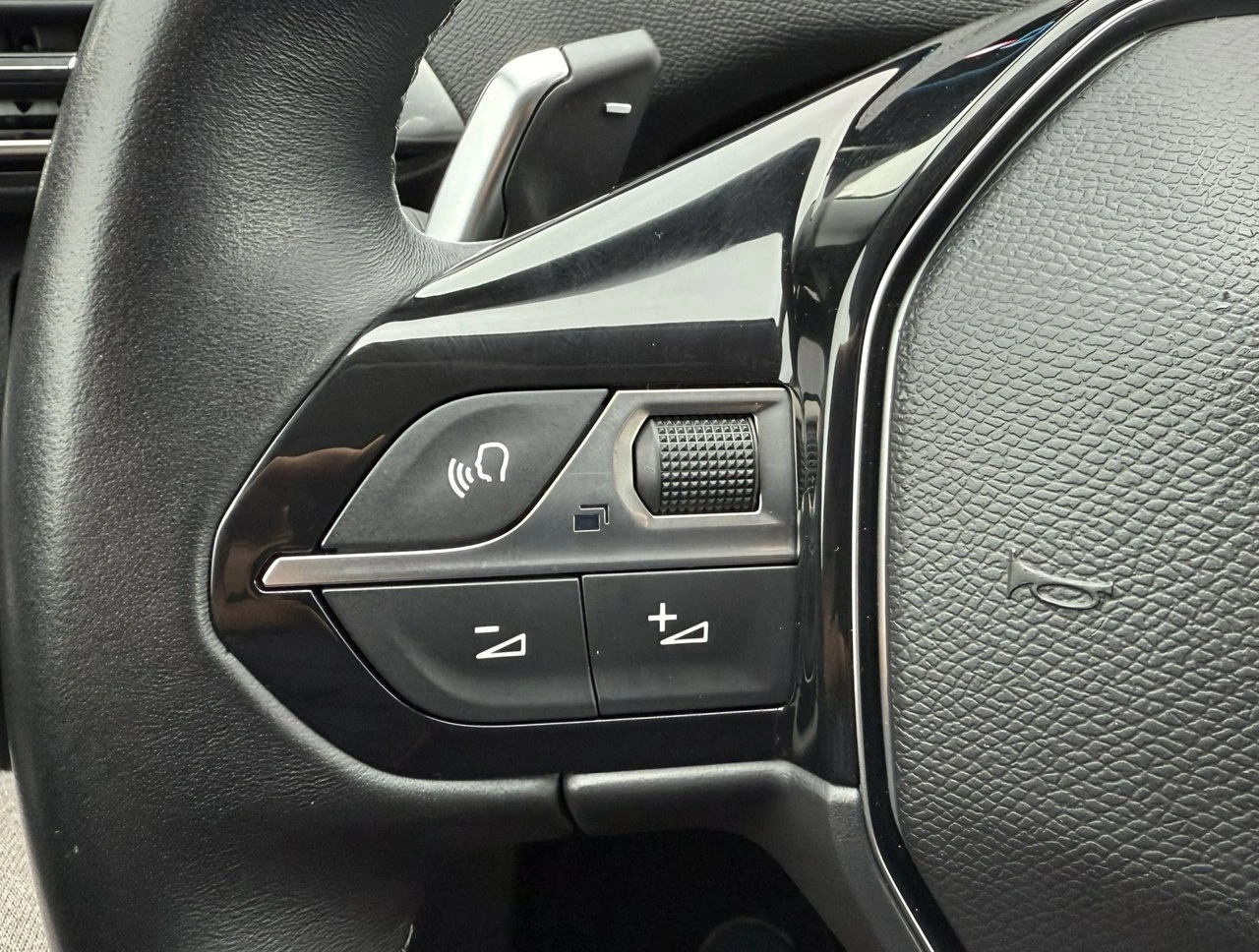 Peugeot 3008 - Zdjęcie 38