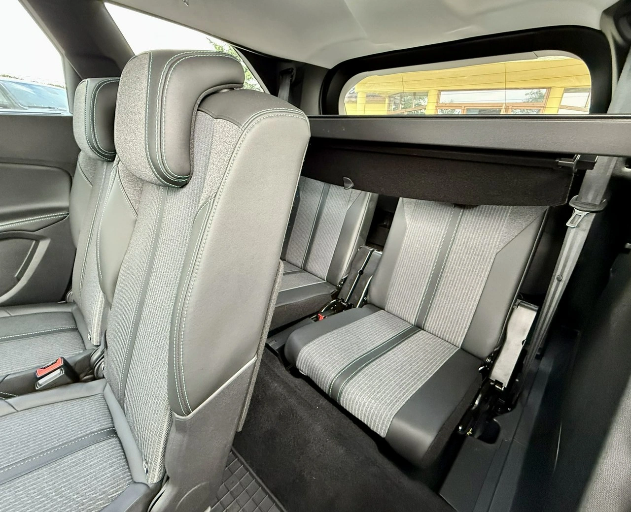 Peugeot 5008 - Zdjęcie 11