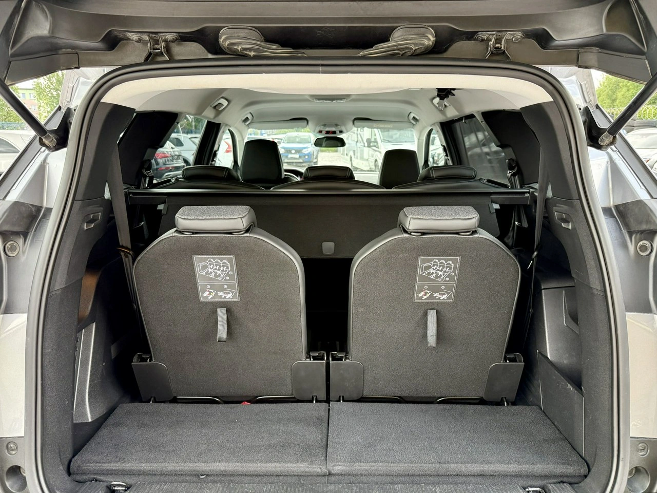 Peugeot 5008 - Zdjęcie 18