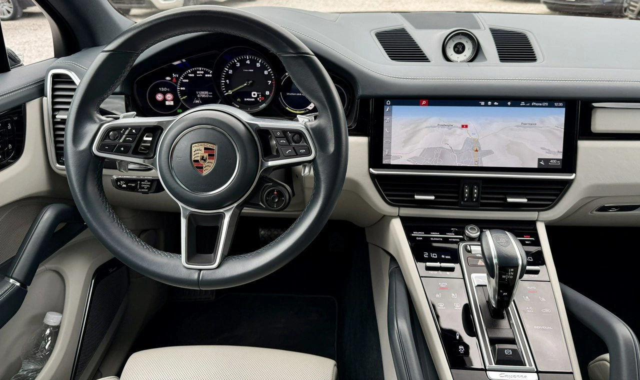 Porsche Cayenne - Zdjęcie 19