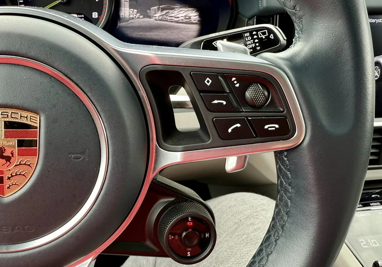 Porsche Cayenne - Zdjęcie 24