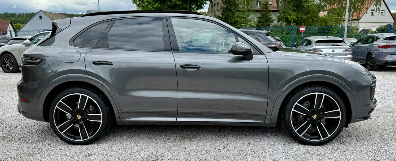 Porsche Cayenne - Zdjęcie 5