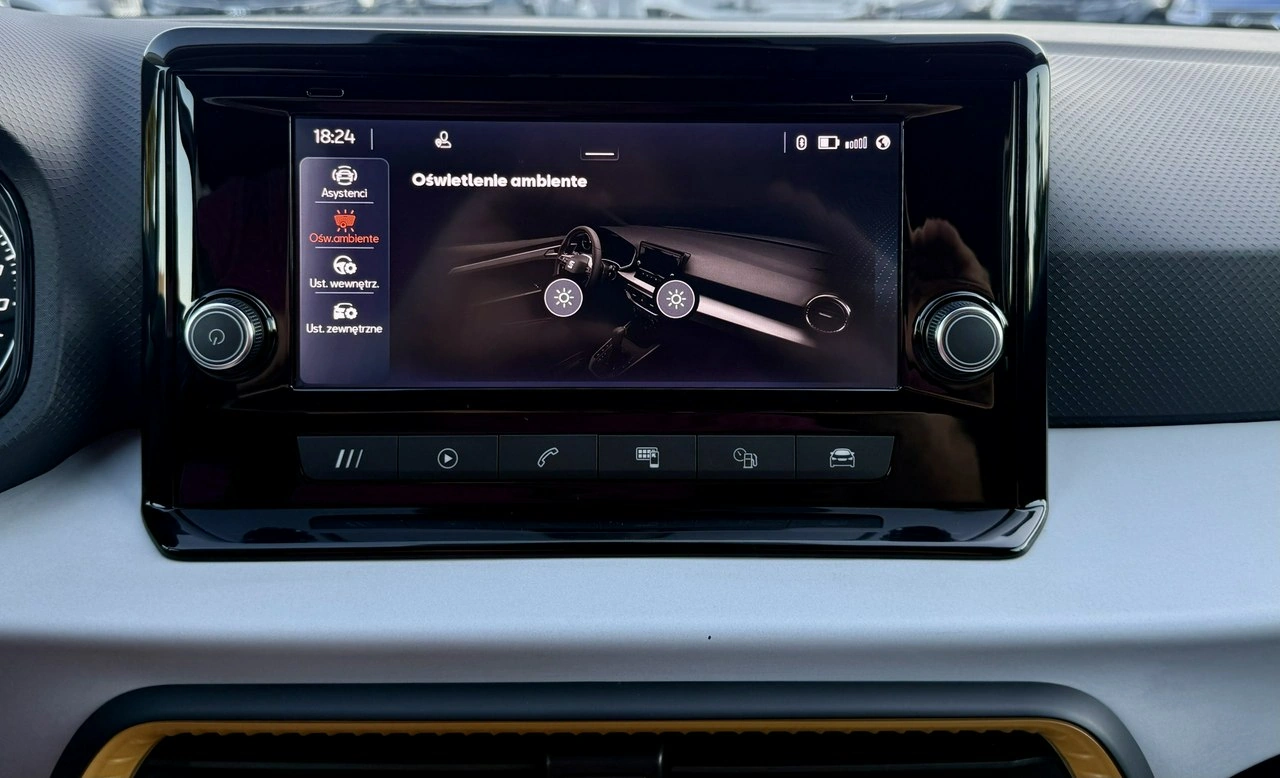 Seat Arona - Zdjęcie 24