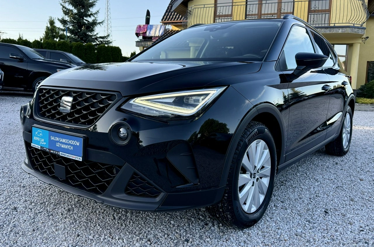 Seat Arona - Główne zdjęcie