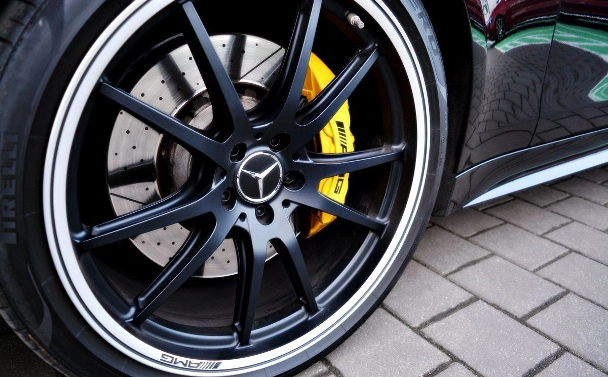 Mercedes-Benz AMG GT - Zdjęcie 13