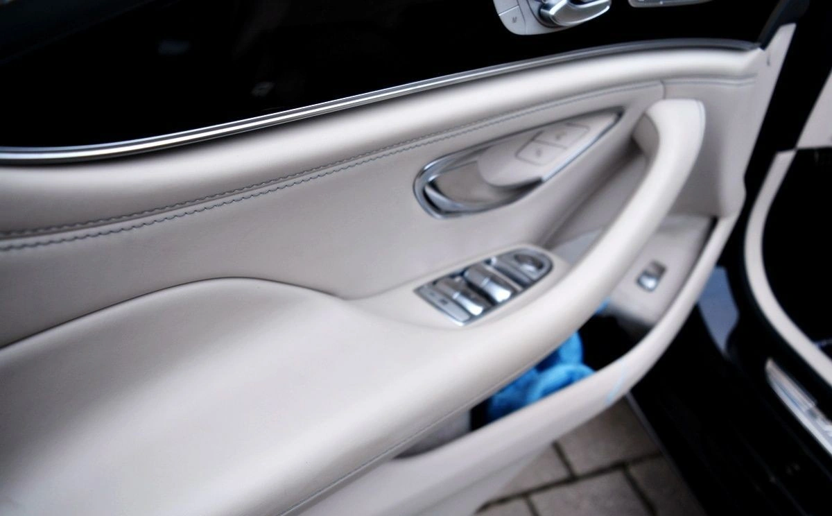 Mercedes-Benz AMG GT - Zdjęcie 28