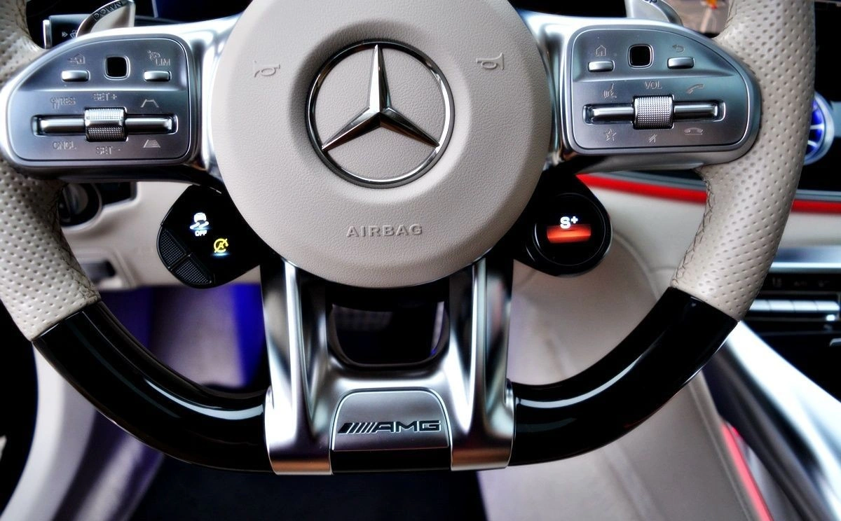 Mercedes-Benz AMG GT - Zdjęcie 35