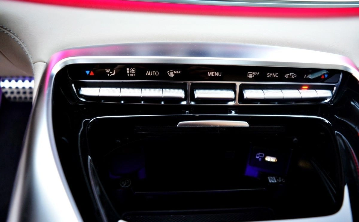 Mercedes-Benz AMG GT - Zdjęcie 36