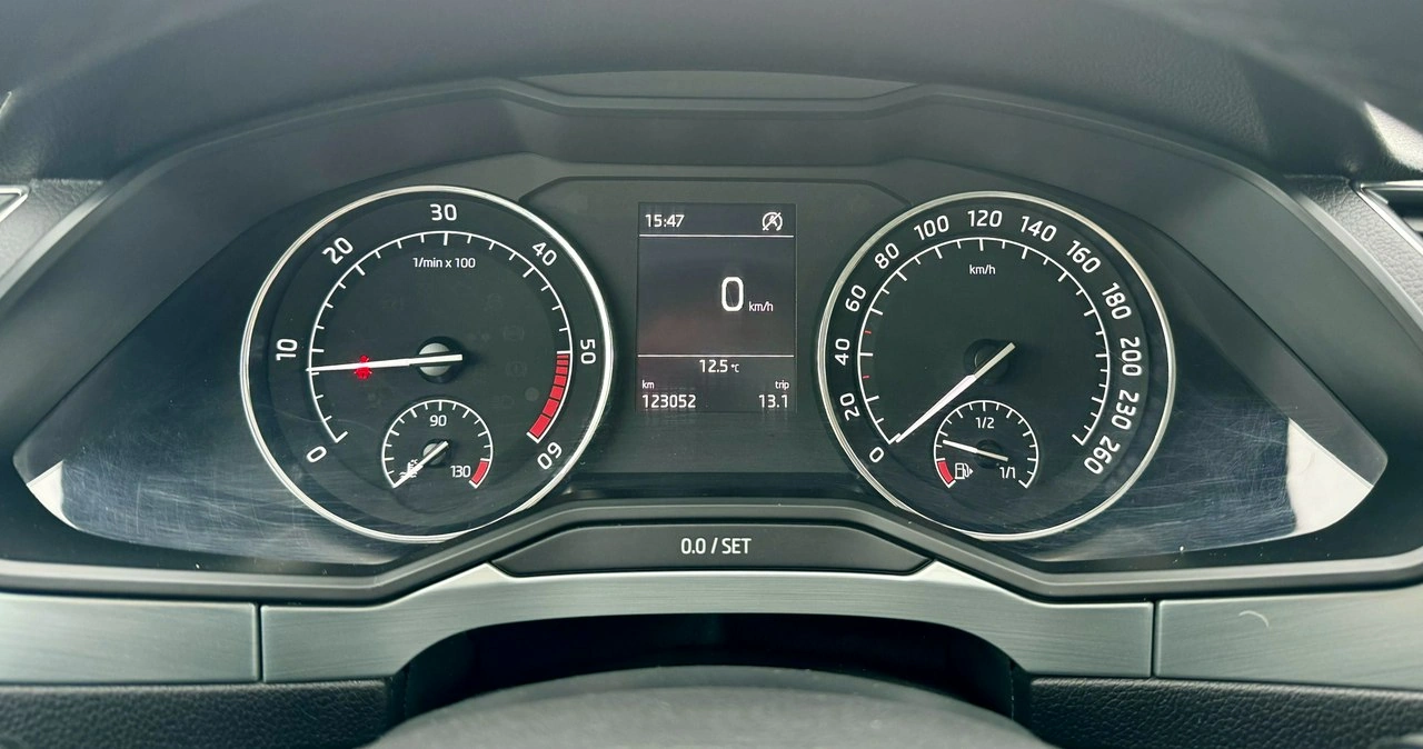 Skoda Superb - Zdjęcie 26