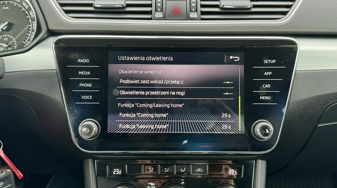 Skoda Superb - Zdjęcie 38