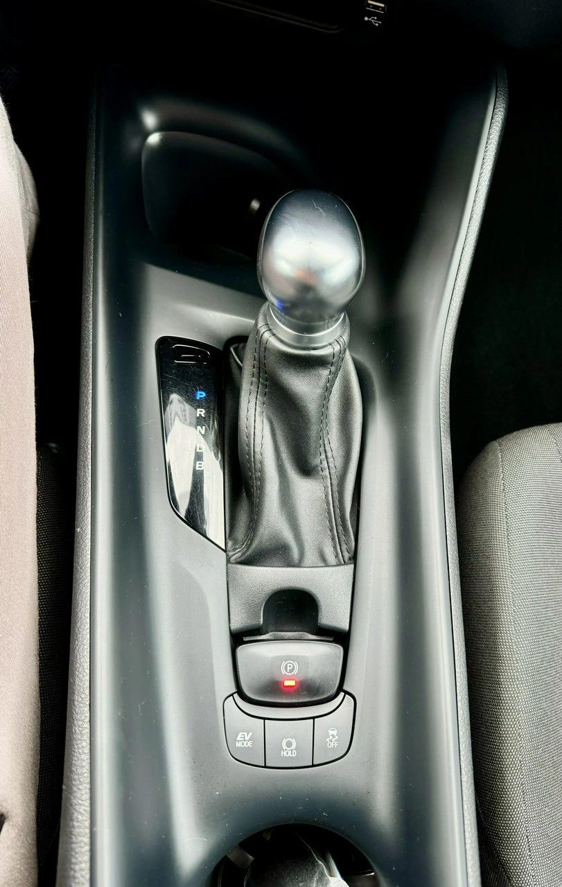 Toyota C-HR - Zdjęcie 24