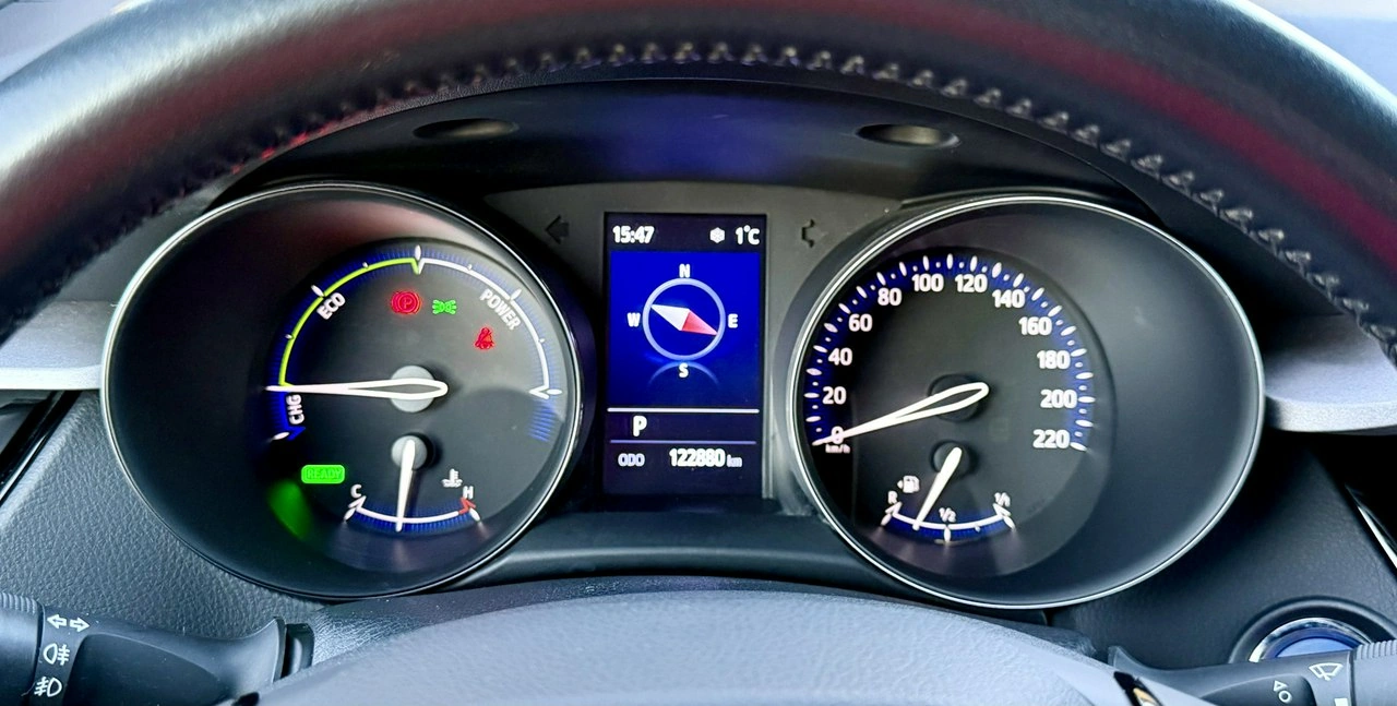 Toyota C-HR - Zdjęcie 17