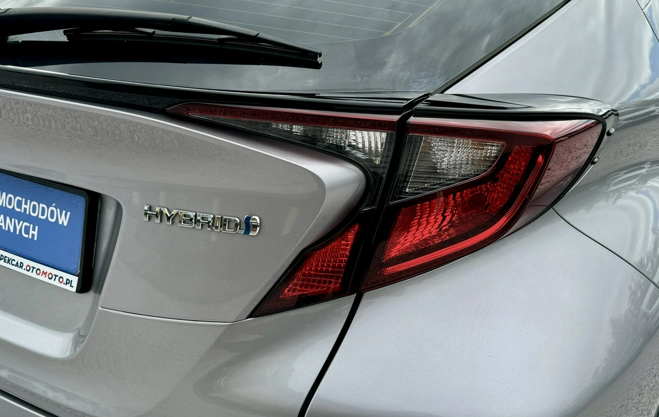 Toyota C-HR - Zdjęcie 16