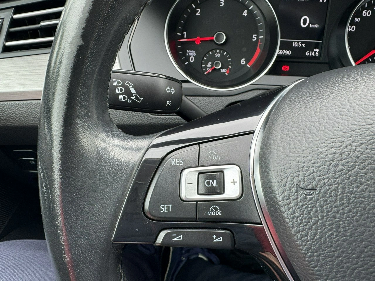 Volkswagen Passat - Zdjęcie 20