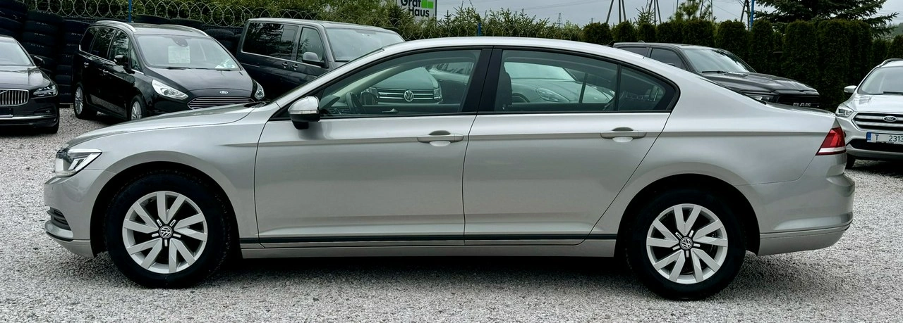 Volkswagen Passat - Zdjęcie 6