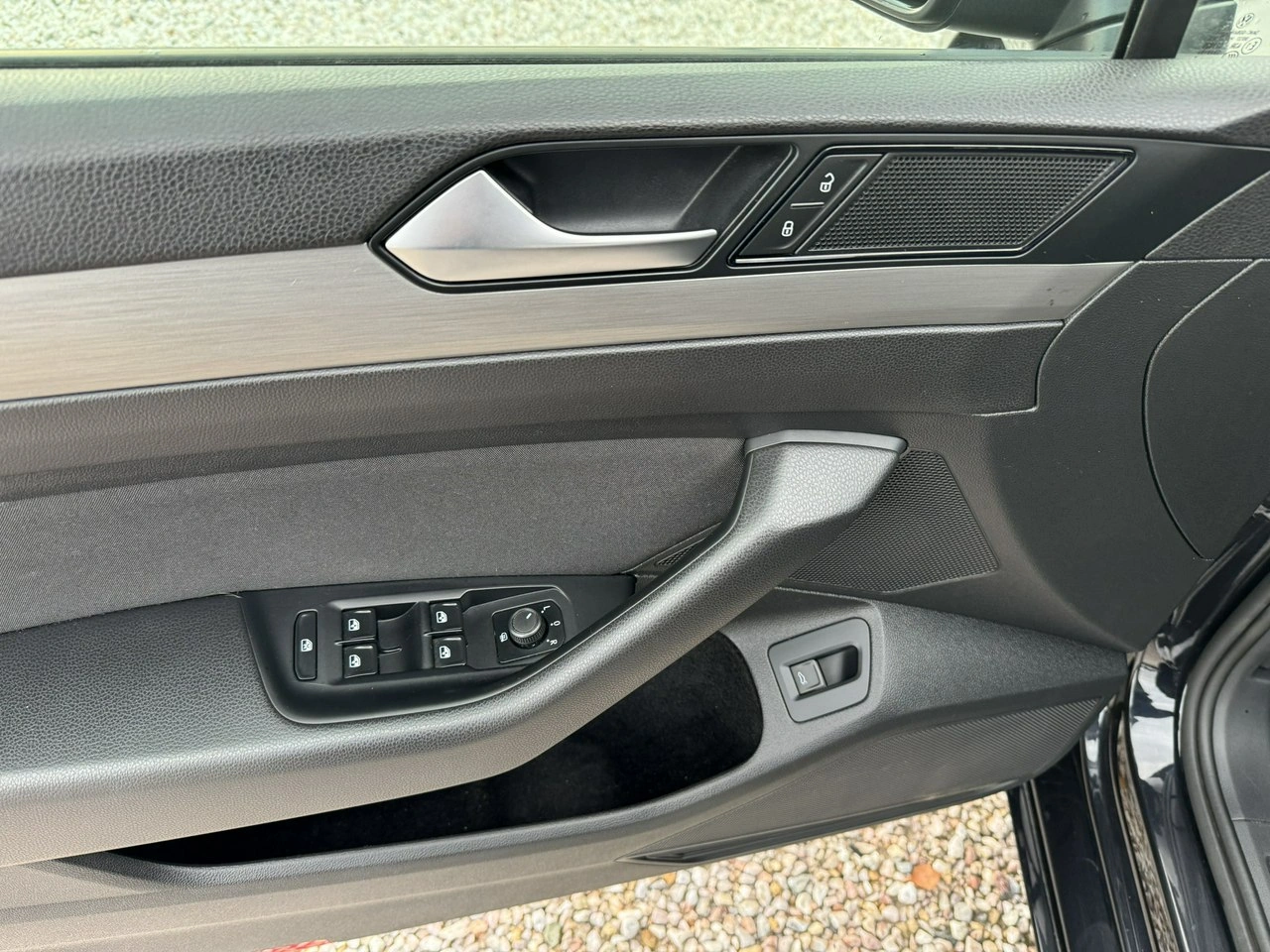 Volkswagen Passat - Zdjęcie 36