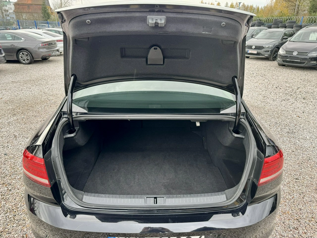 Volkswagen Passat - Zdjęcie 38