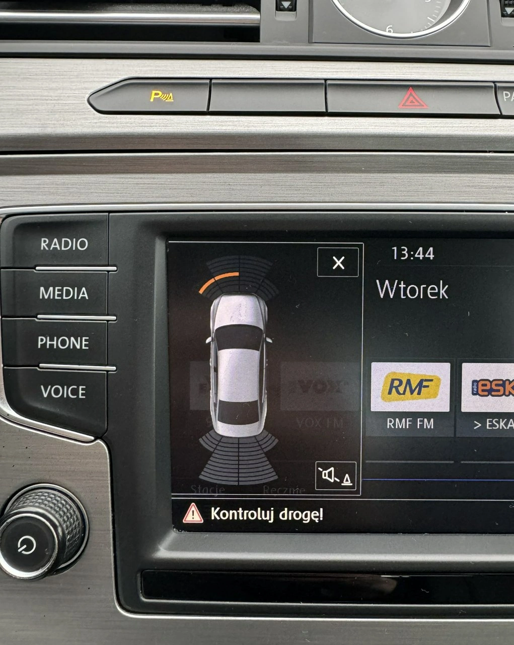 Volkswagen Passat - Zdjęcie 33