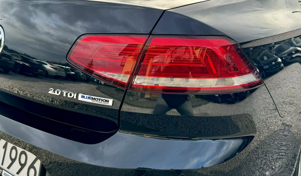Volkswagen Passat - Zdjęcie 15