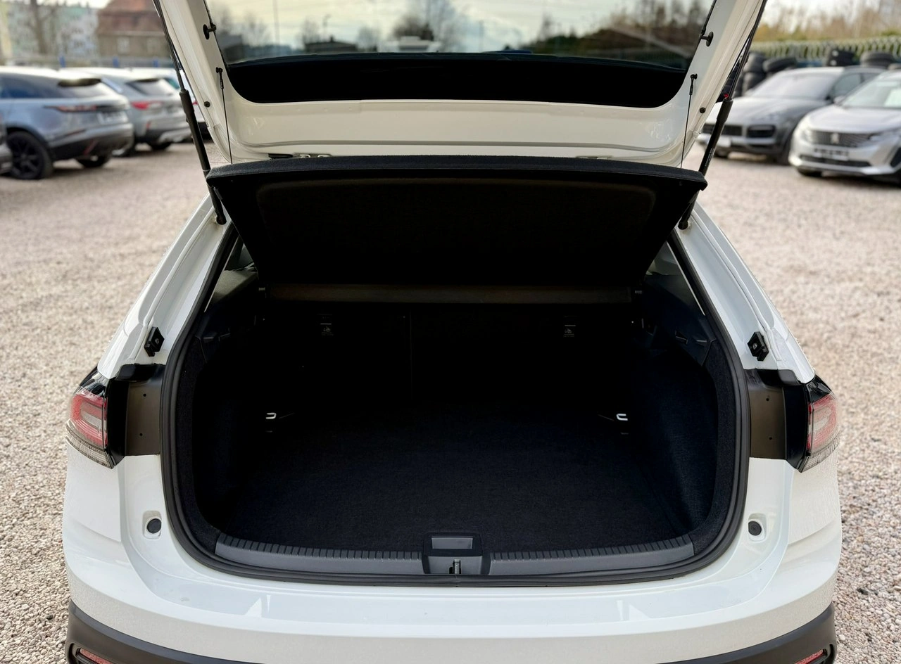 Volkswagen Taigo - Zdjęcie 38