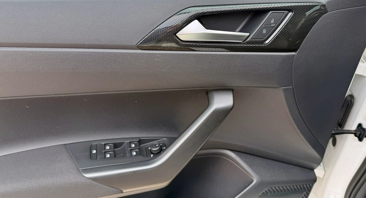 Volkswagen Taigo - Zdjęcie 36