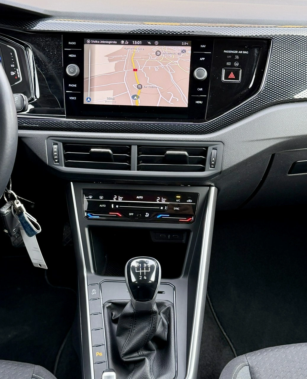 Volkswagen Taigo - Zdjęcie 14