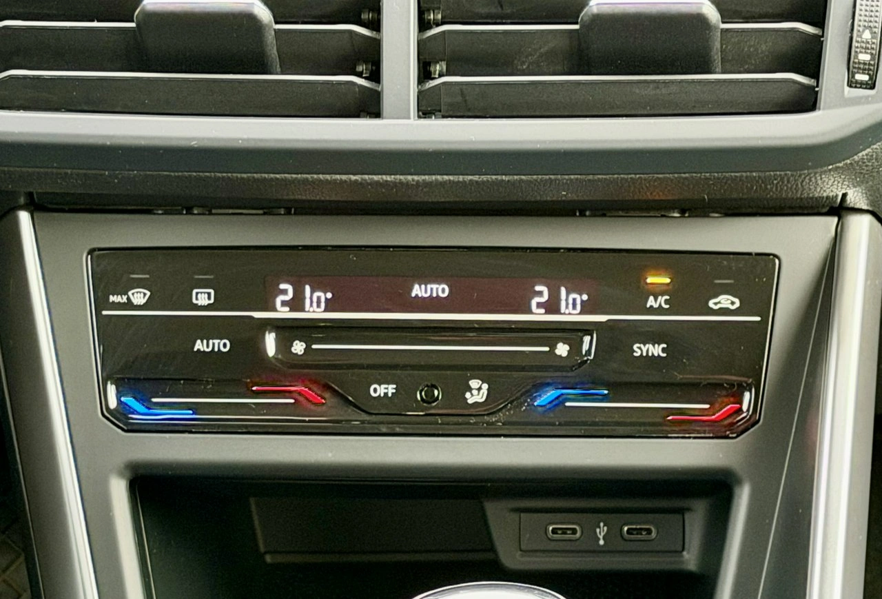 Volkswagen Taigo - Zdjęcie 18