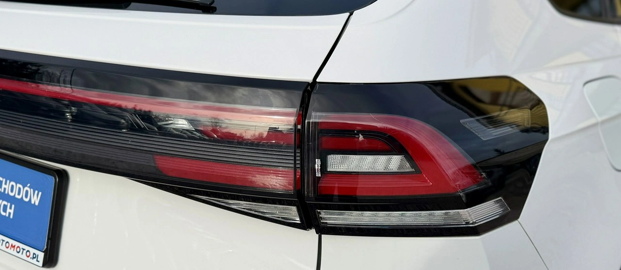 Volkswagen Taigo - Zdjęcie 17