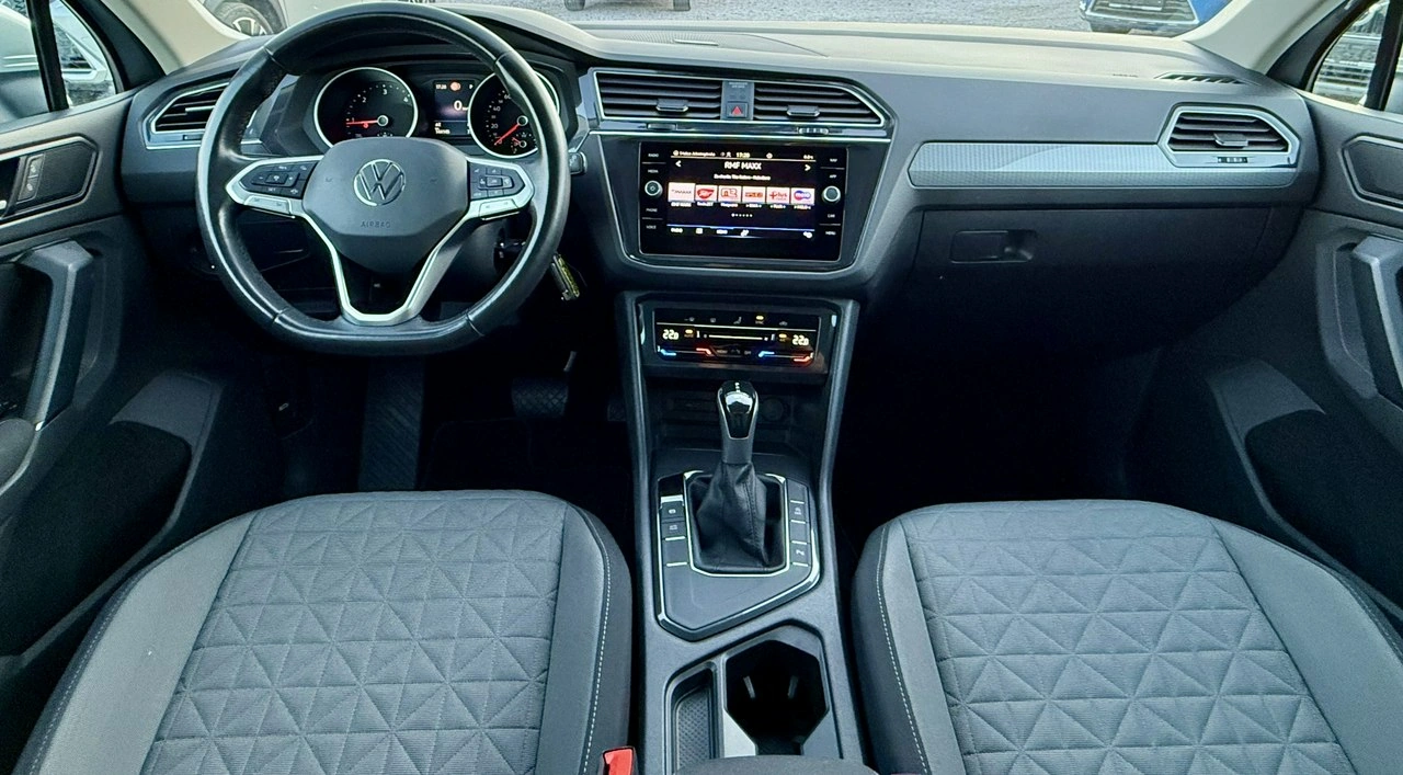 Volkswagen Tiguan - Zdjęcie 9