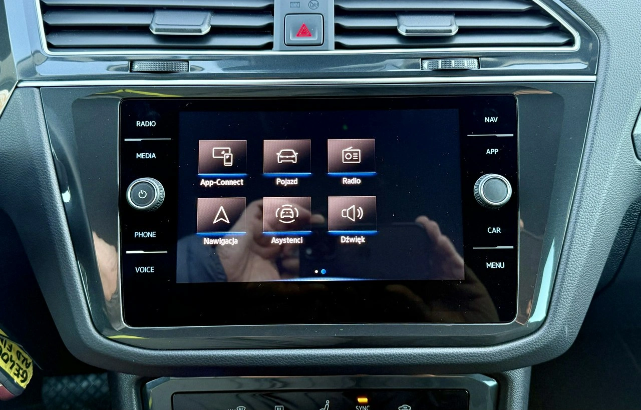 Volkswagen Tiguan - Zdjęcie 29