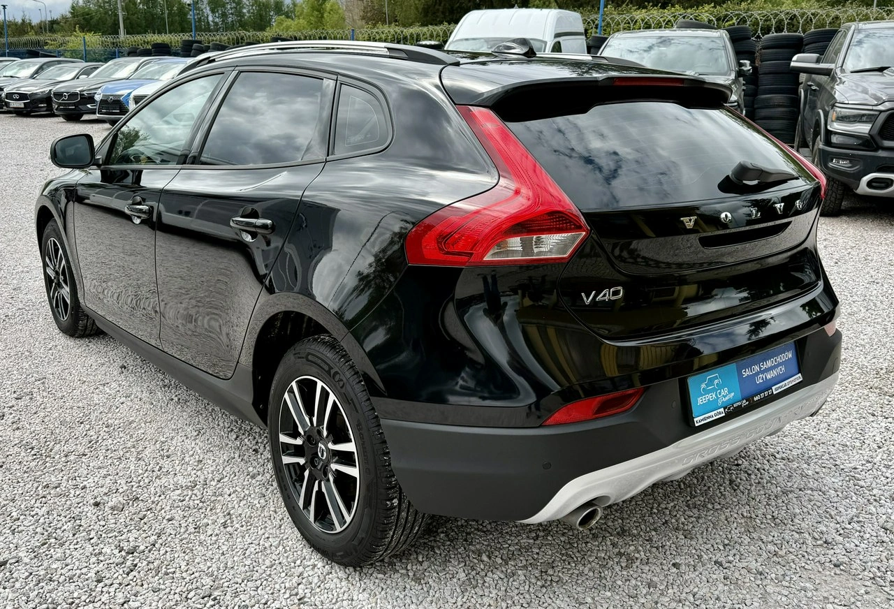 Volvo V40 Cross Country - Zdjęcie 6
