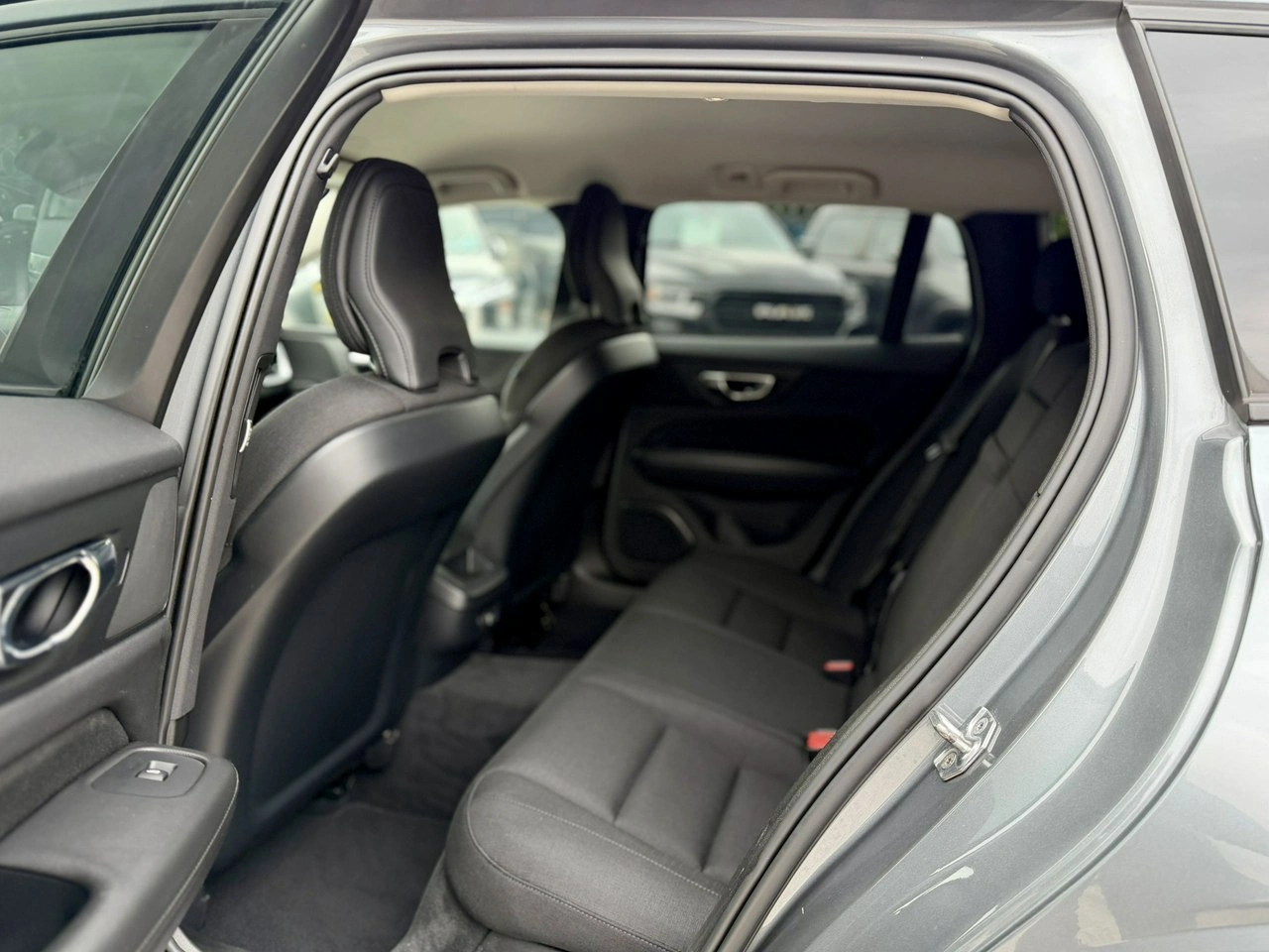 Volvo V60 - Zdjęcie 9