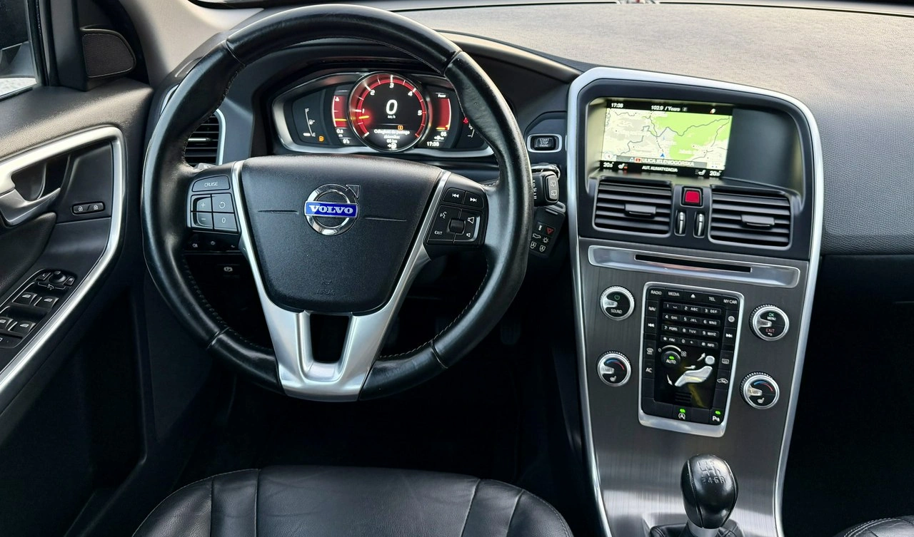Volvo XC 60 - Zdjęcie 13