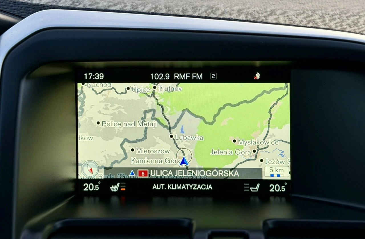 Volvo XC 60 - Zdjęcie 22