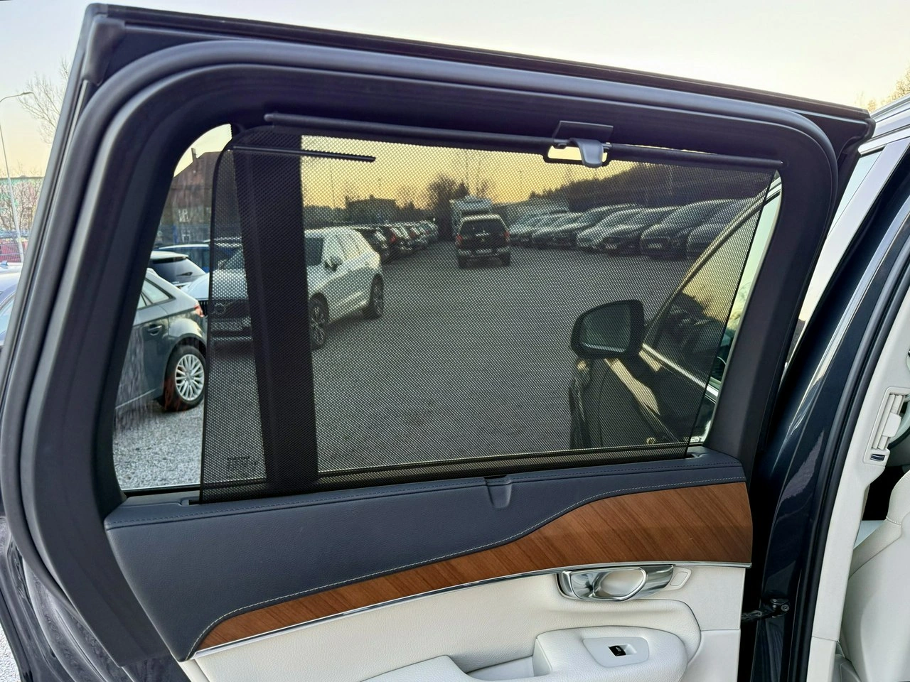 Volvo XC 90 - Zdjęcie 41