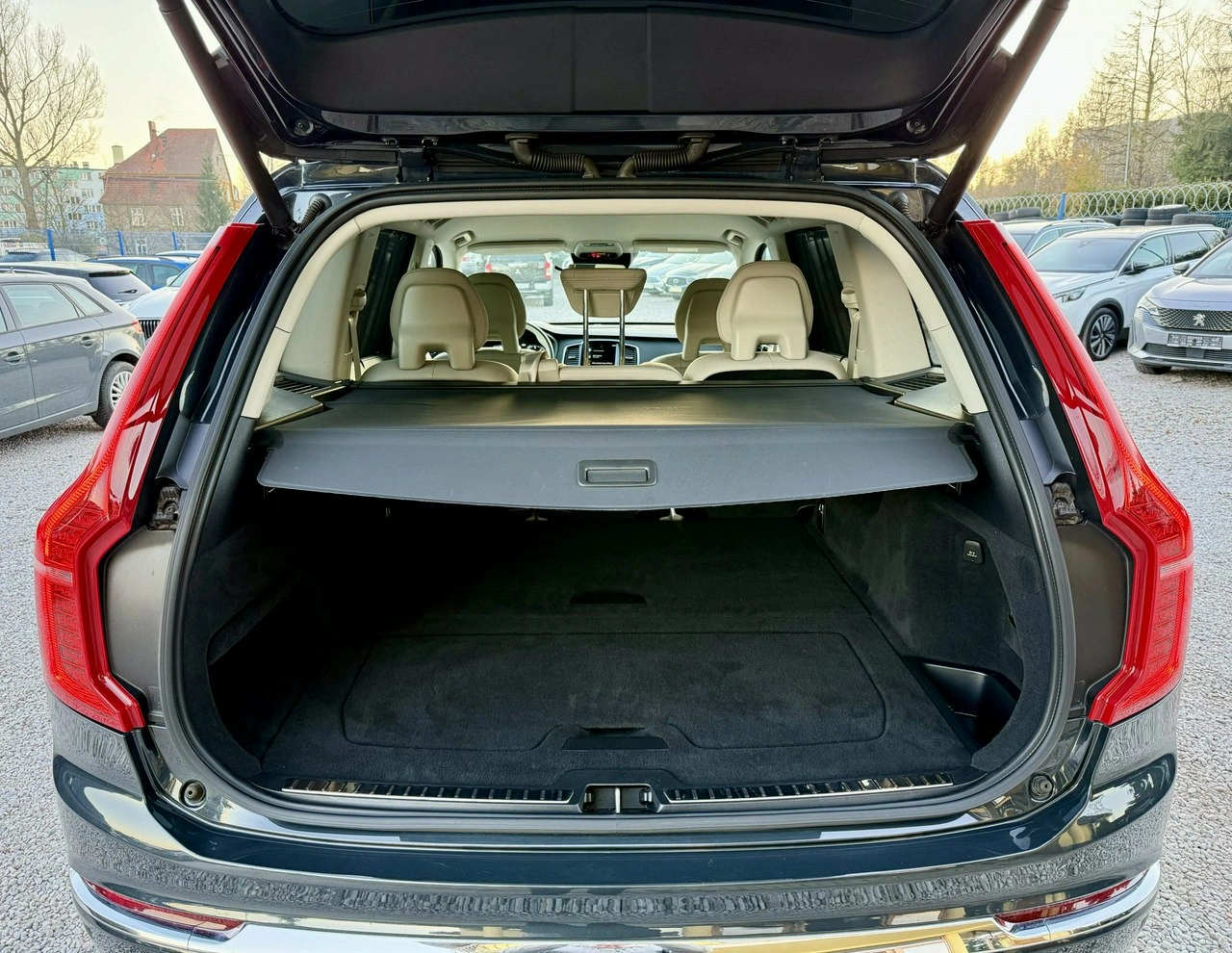 Volvo XC 90 - Zdjęcie 42