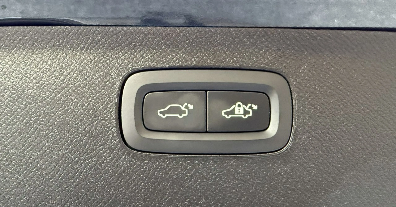 Volvo XC 90 - Zdjęcie 44