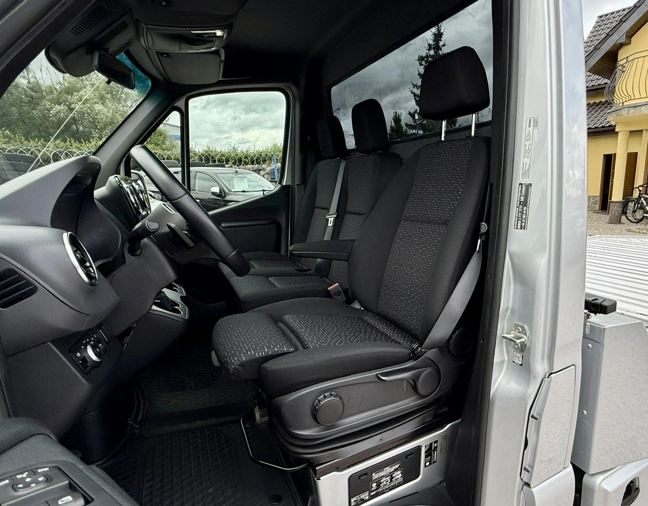 Mercedes Sprinter - Zdjęcie 10