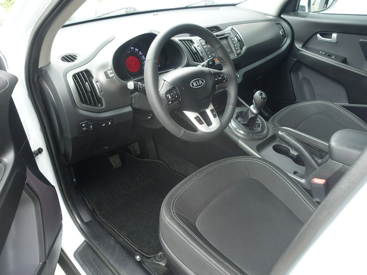 Kia Sportage - Zdjęcie 6