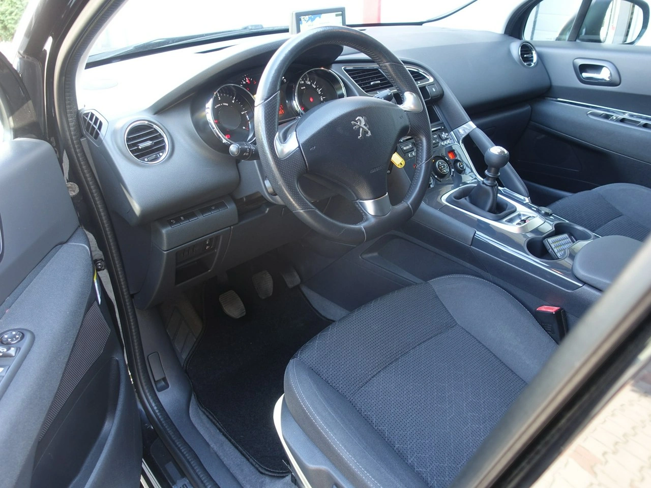 Peugeot 3008 - Zdjęcie 7