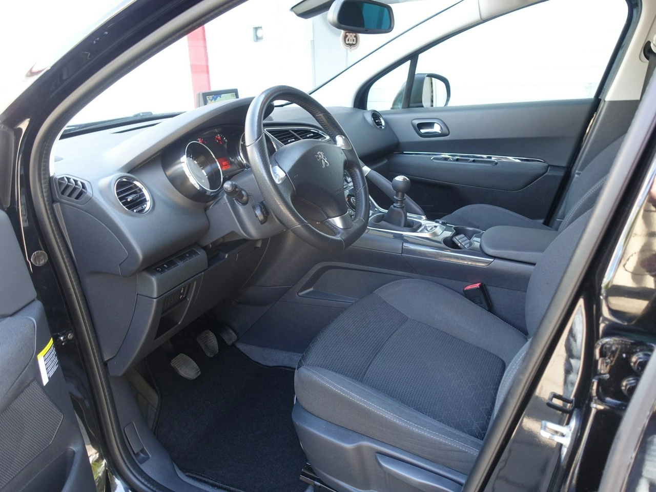 Peugeot 3008 - Zdjęcie 8