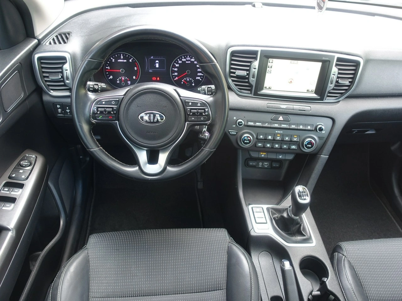 Kia Sportage - Zdjęcie 10