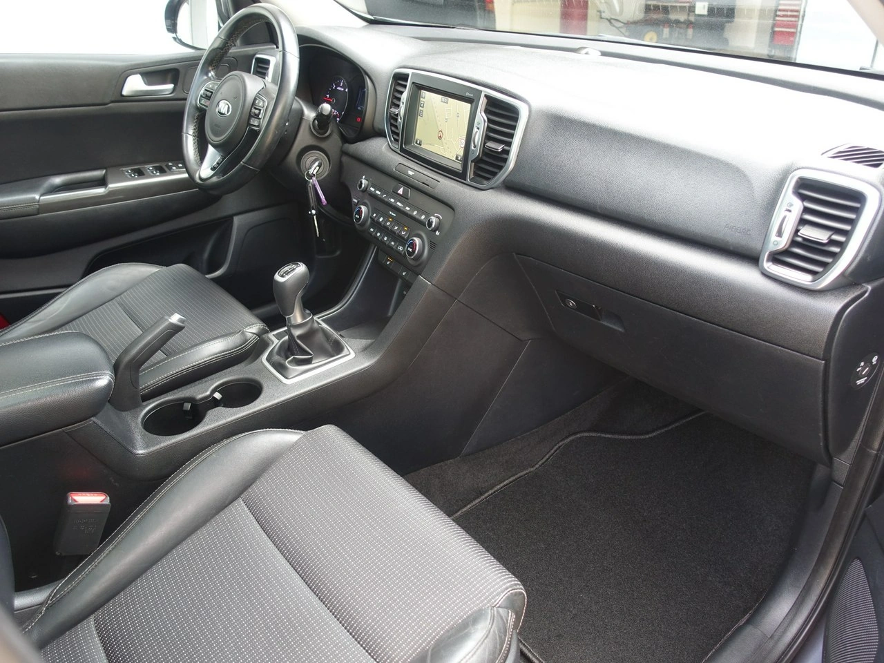 Kia Sportage - Zdjęcie 12