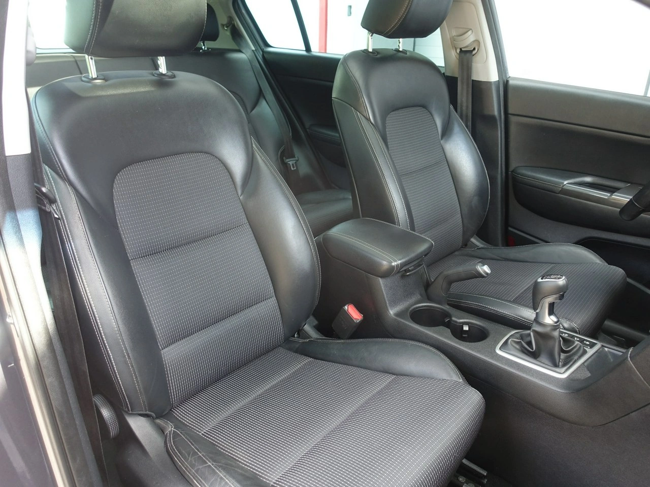 Kia Sportage - Zdjęcie 14