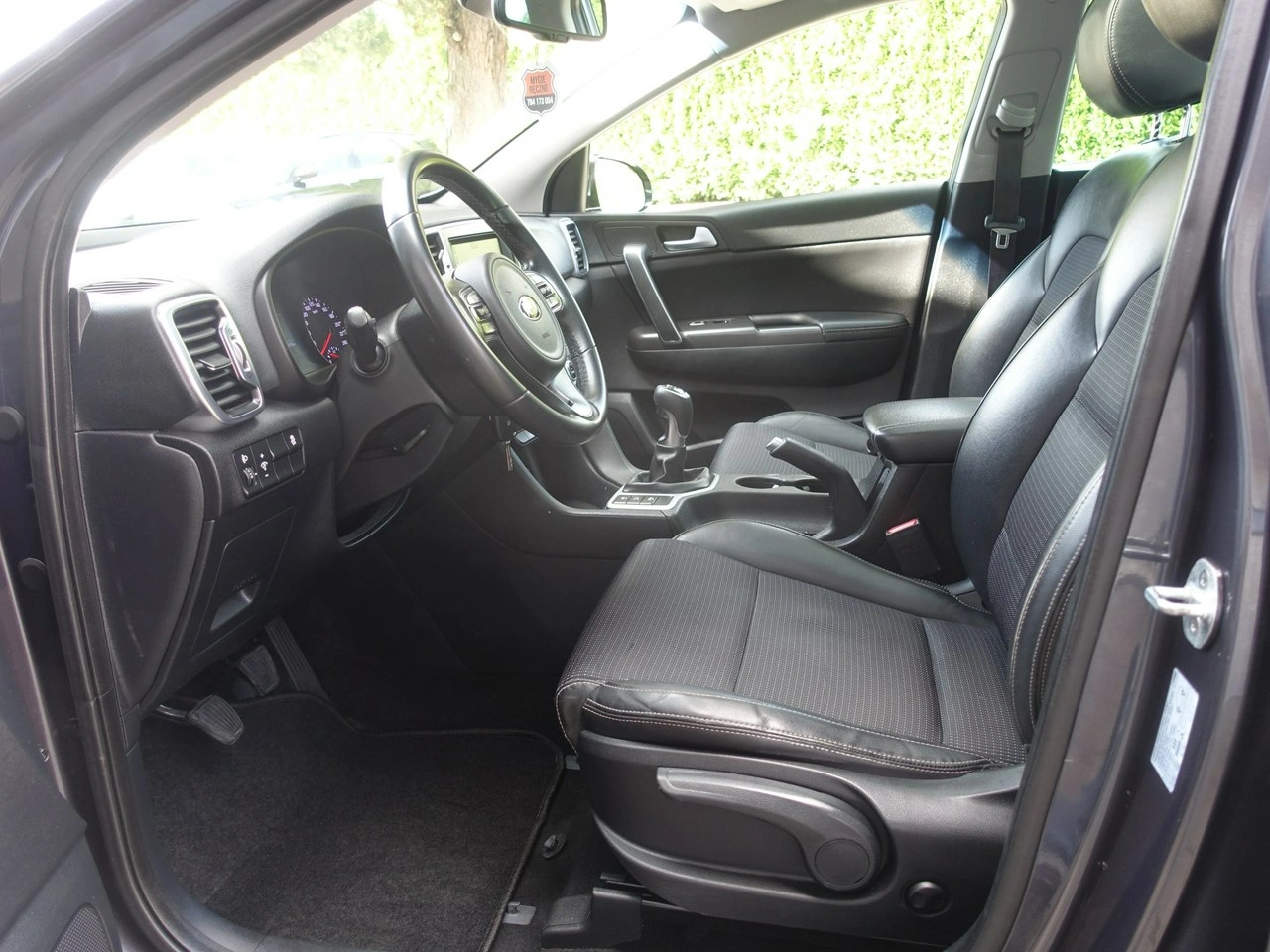 Kia Sportage - Zdjęcie 8